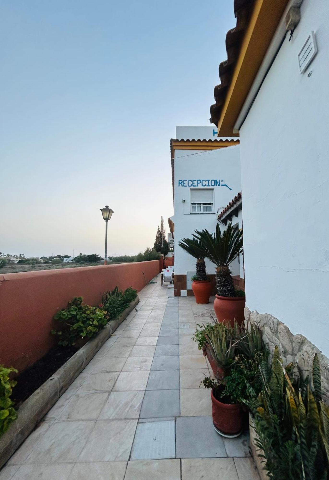 Hostal Cafeteria El Mero زاهورا المظهر الخارجي الصورة
