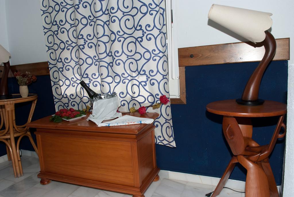 Hostal Cafeteria El Mero زاهورا المظهر الخارجي الصورة